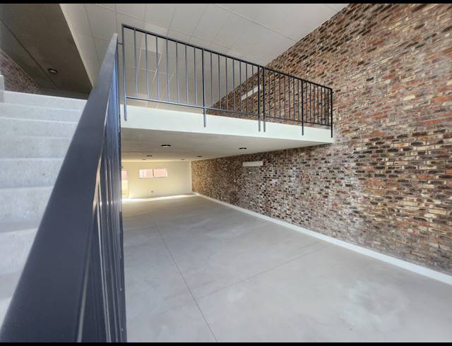 229M² WAREHOUSE TO LET IN ALLANDALE